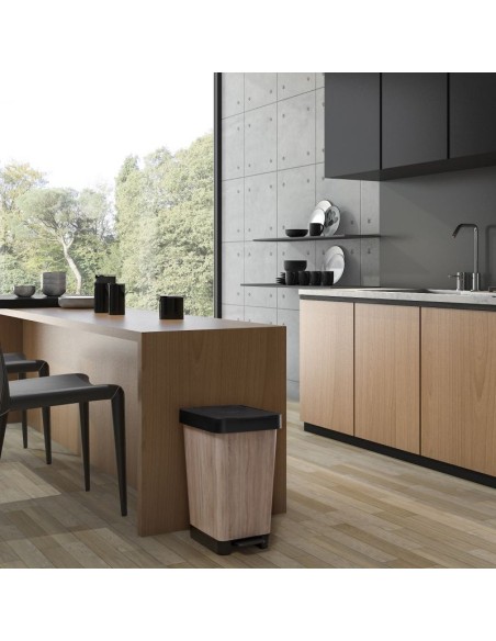 CUBO DE BASURA IMITACIÓN MADERA 25L.