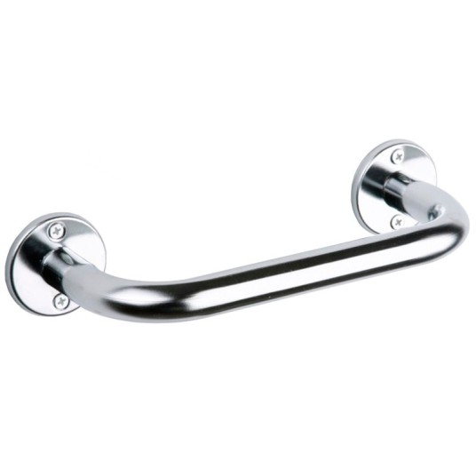Asa de baño de acero con acabado cromo brillo instalada en pared