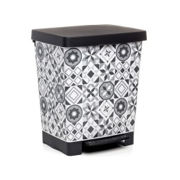 CUBO DE BASURA CON PEDAL...