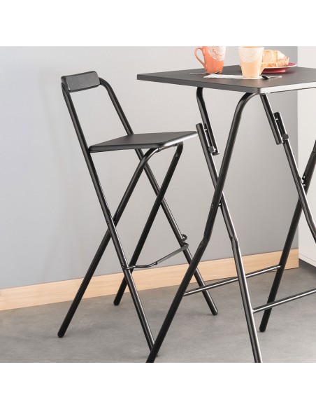 Taburete alto plegable Lounge negro con estructura de acero y asiento acolchado