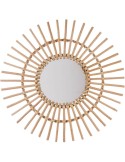 Espejo redondo de ratán natural Jane Atmosphera colgado en pared estilo boho – decoración luminosa y cálida