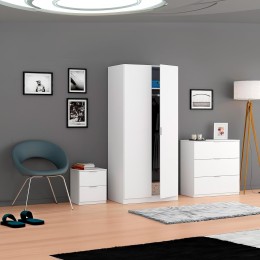 Cómoda 3 cajones blanco Soft con tiradores metálicos, diseño clásico y funcional.