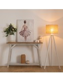 Lámpara de pie trípode “Elva” Atmosphera – Diseño nórdico y elegancia natural