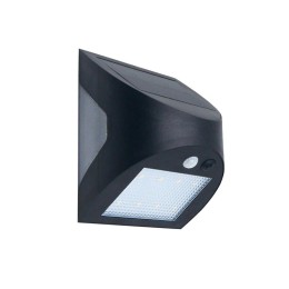 aplique solar LED Kolam negro instalado en pared exterior