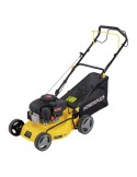 cortacésped autopropulsado gasolina 132cc en césped